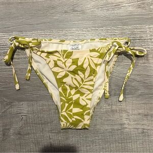 Target swim bottoms